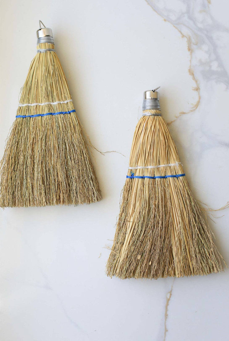 Farmhouse Corn Whisk Hand Broom